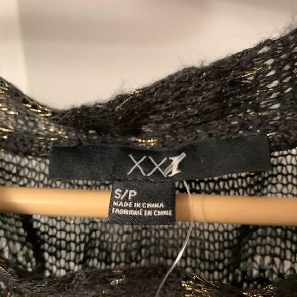 Forever 21 Black and Gold Sheer Top - Size Small - Picture 5 of 5